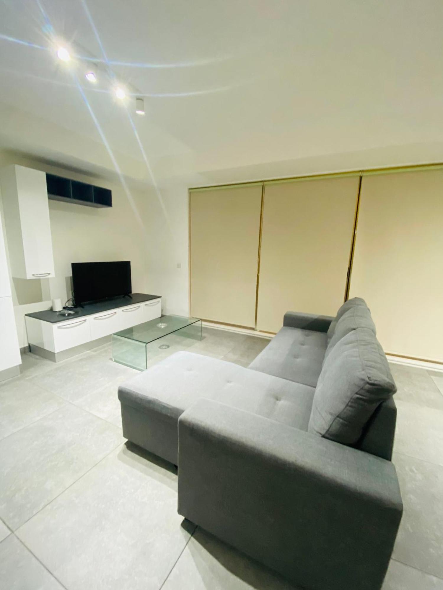 Sliema Seaview & Seafront- Apt 9, 49 Tigne Point Mansions Exterior foto