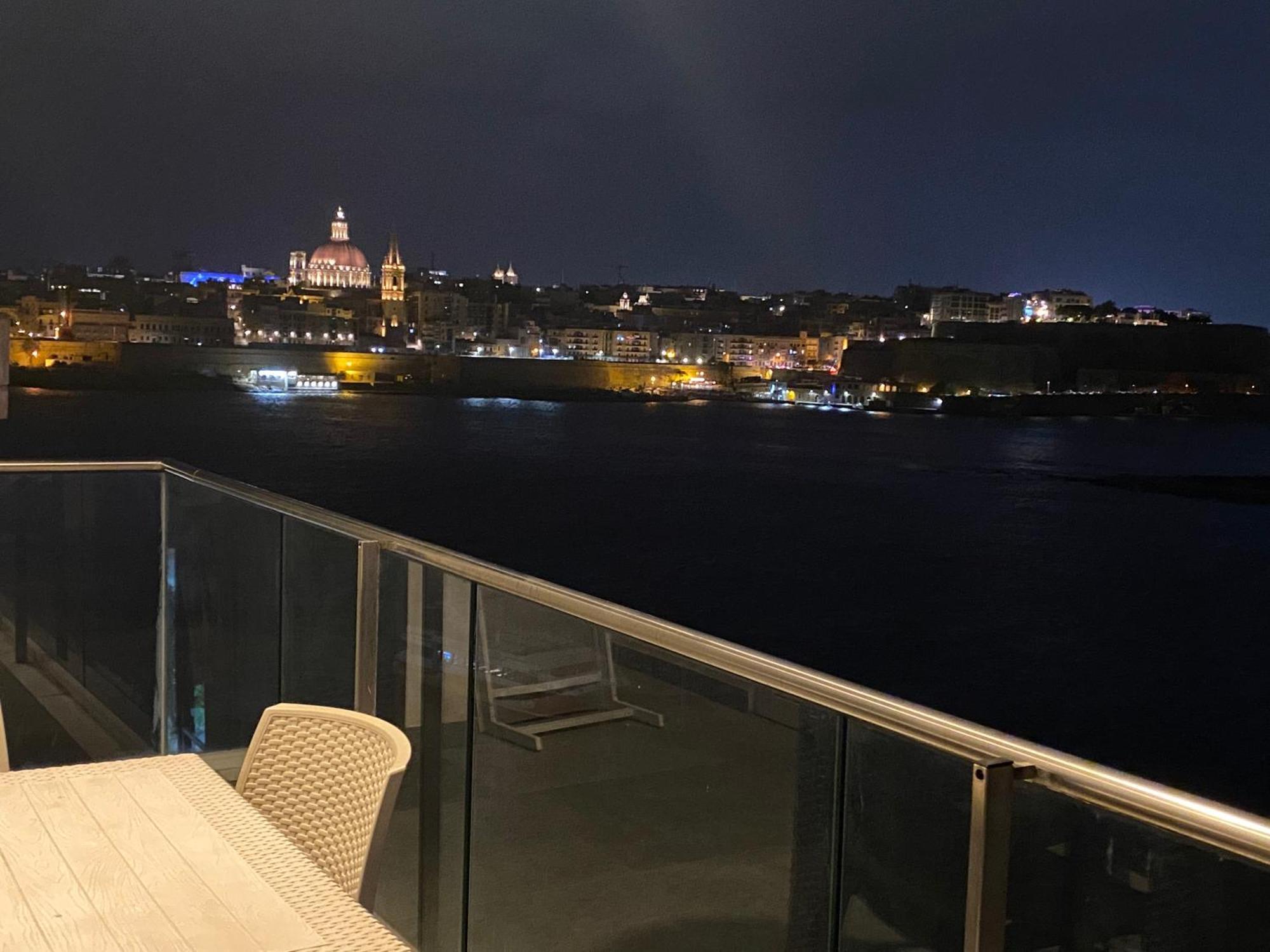 Sliema Seaview & Seafront- Apt 9, 49 Tigne Point Mansions Exterior foto
